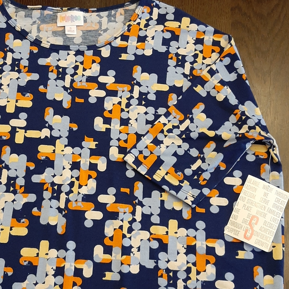 LuLaRoe Irma Tunic